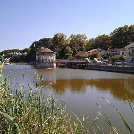 Zr28 Tuscany Near Sea Viareggio